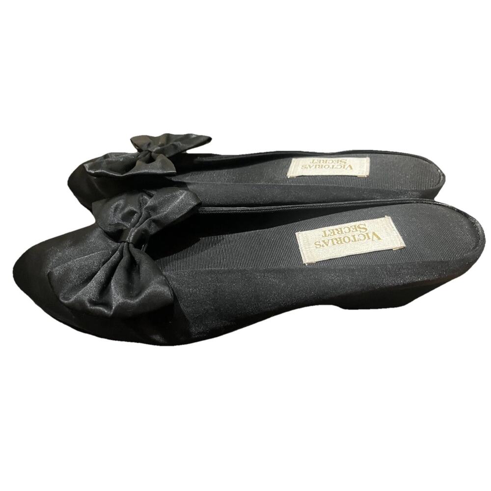 Vintage Victoria's Secret Gold Label Black Satin Slippers Kitten Heel Size 9/10